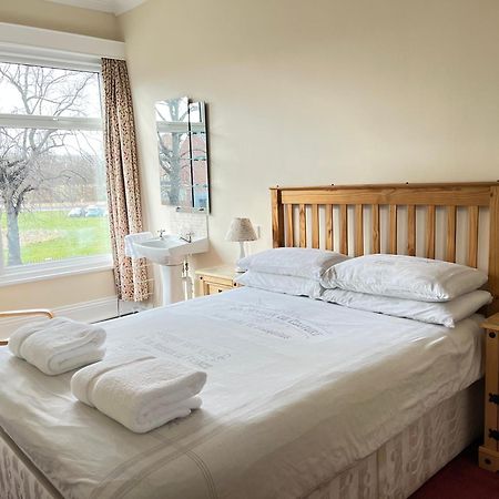 Chadwick Guest House Middlesbrough Exteriör bild